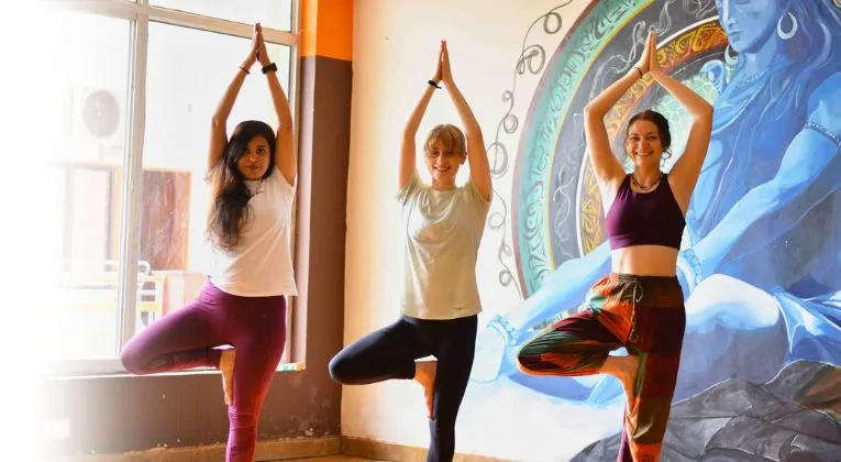 200 hour yoga teacher training in rishikesh